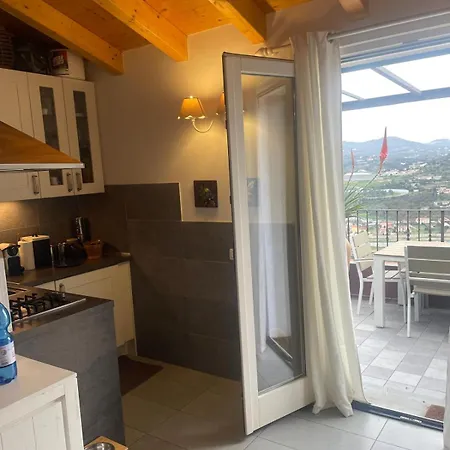 Maison Du Charme Vakantiehuis Imperia
